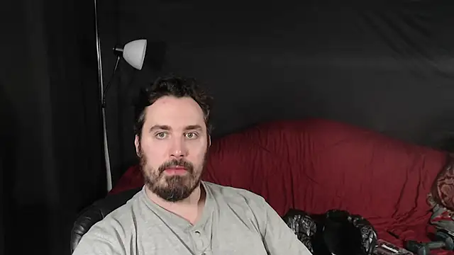 Metalstud online show from December 18, 2024, 11:30 pm