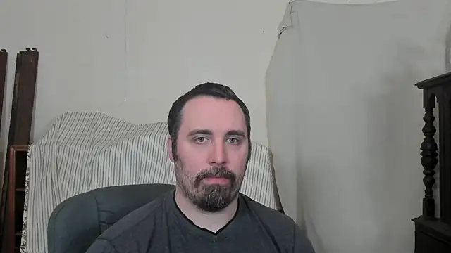 Snapshot of Metalstud chatting on February 26, 2026, 8:02 am Metalstud online show from February 26, 2026, 8:02 am