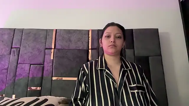 MarcellaGriffin online show from March 19, 2025, 3:40 pm