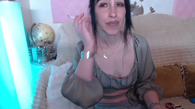 -carla- online show from May 20, 2026, 5:13 am