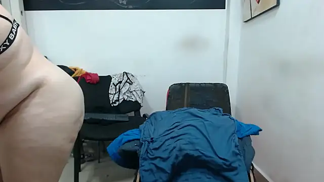 Meloncillo And BabyLiss online show from February 1, 2025, 3:41 am