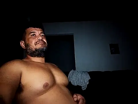 tarra122 online show from April 12, 2026, 2:27 am