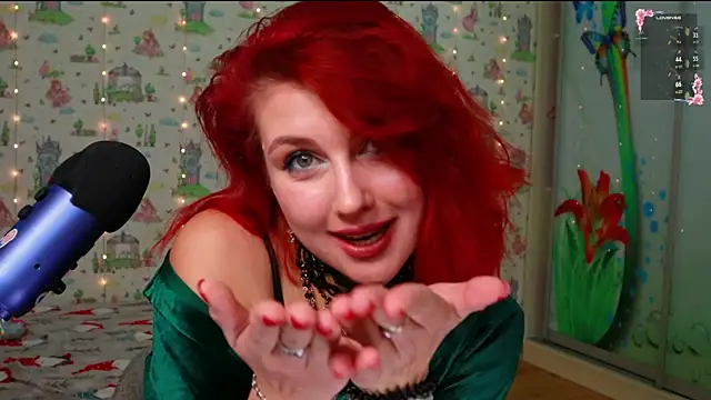 SmokyRose online show from September 27, 2025, 2:44 pm