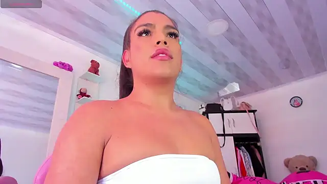 Snapshot of briitany_hot chatting on December 29, 2024, 8:26 pm briitany hot online show from December 29, 2024, 8:26 pm