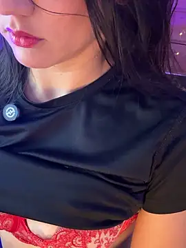 mahia queen online show from April 14, 2026, 11:38 am