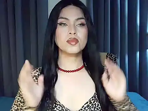 MistressLuna1 online show from July 10, 2026, 7:38 pm