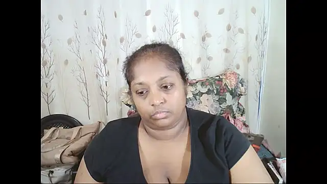 Snapshot of Indiantasha chatting on April 17, 2026, 4:10 pm Indiantasha online show from April 17, 2026, 4:10 pm