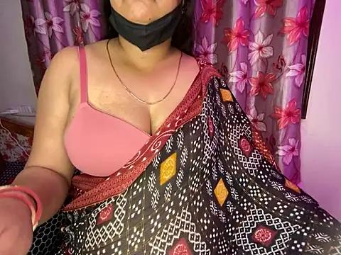 Love 4Sex online show from February 26, 2025, 5:20 am