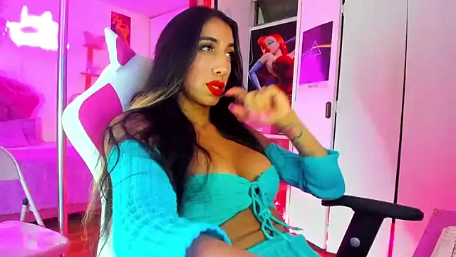 Snapshot of Theexoticgirl chatting on October 28, 2025, 12:03 am Theexoticgirl online show from October 28, 2025, 12:03 am