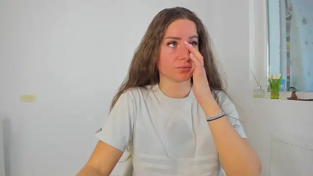 DiamondKay online show from April 7, 2026, 6:58 am