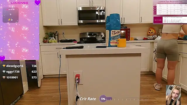 Blondiewithanass online show from September 22, 2025, 2:24 am