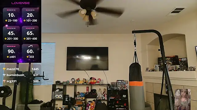 Blondiewithanass online show from November 9, 2025, 12:20 am