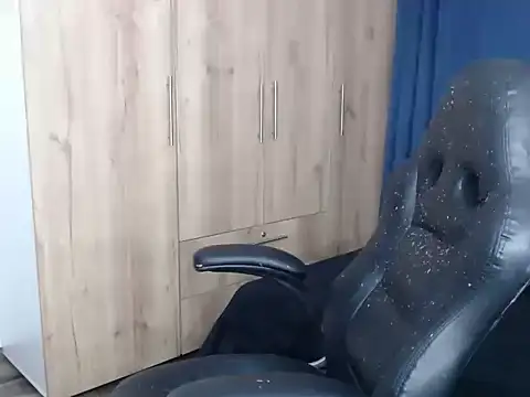 beautifulunna  online show from March 23, 2026, 2:04 am