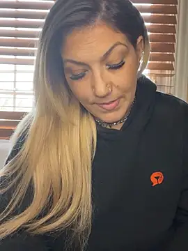 LittleMissEeve online show from February 7, 2025, 4:35 pm