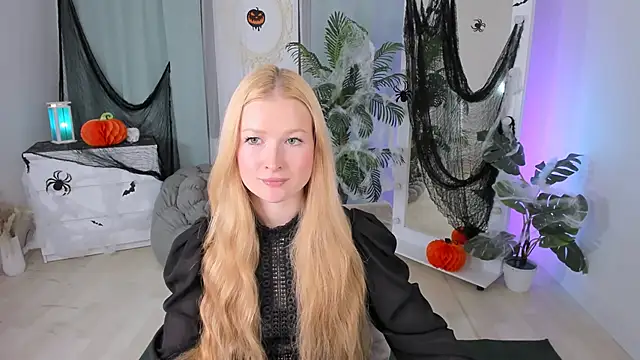 Snapshot of Laly_Peach chatting on October 27, 2025, 4:22 pm Laly Peach online show from October 27, 2025, 4:22 pm