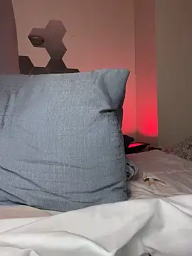 Snapshot of Samispank chatting on February 26, 2025, 11:37 pm Samispank online show from February 26, 2025, 11:37 pm