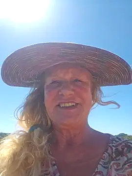 THESensualhorny online show from March 31, 2026, 1:22 pm