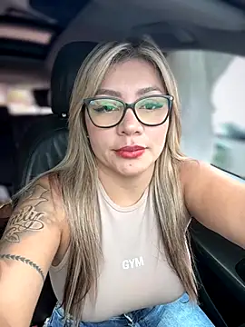 DIANITA 1988 online show from September 9, 2025, 6:07 pm