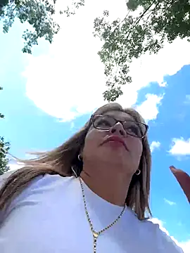 DIANITA 1988 online show from September 23, 2025, 3:37 pm