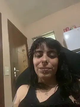 Snapshot of Sarah-safada chatting on December 3, 2025, 1:13 am Sarah-safada online show from December 3, 2025, 1:13 am