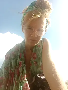 Luna-Natural online show from January 27, 2025, 2:13 pm