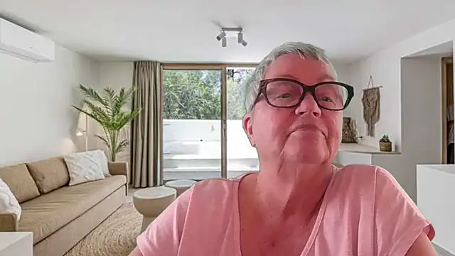 Snapshot of GrannyChrissy68 chatting on May 12, 2026, 1:19 pm GrannyChrissy68 online show from May 12, 2026, 1:19 pm