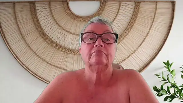 Snapshot of GrannyChrissy68 chatting on May 13, 2026, 1:52 pm GrannyChrissy68 online show from May 13, 2026, 1:52 pm