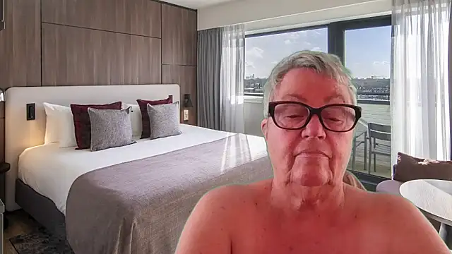 Snapshot of GrannyChrissy68 chatting on May 20, 2026, 1:17 pm GrannyChrissy68 online show from May 20, 2026, 1:17 pm