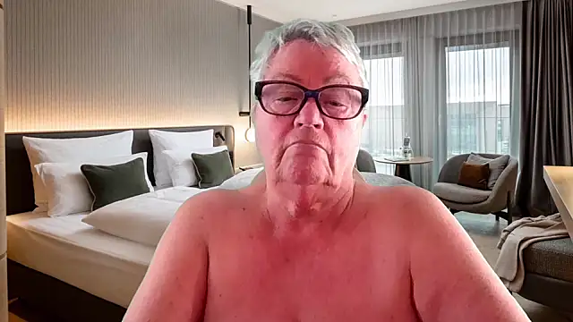 GrannyChrissy68 online show from July 24, 2026, 2:15 pm