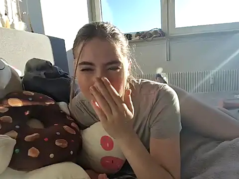 Snapshot of RubyRubin chatting on January 14, 2025, 2:00 pm RubyRubin online show from January 14, 2025, 2:00 pm