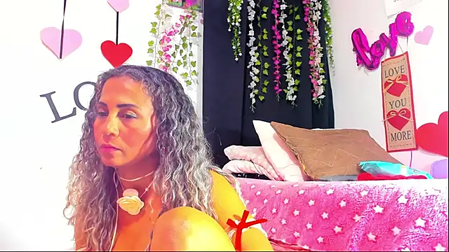 Snapshot of samantha__smile chatting on July 24, 2026, 8:29 pm samantha smile online show from July 24, 2026, 8:29 pm