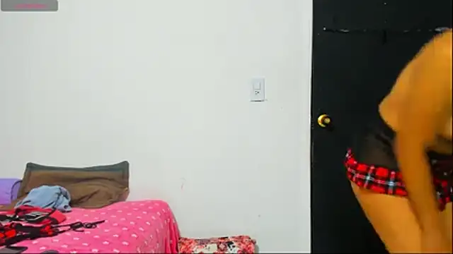 Snapshot of samantha__smile chatting on July 25, 2026, 6:16 pm samantha smile online show from July 25, 2026, 6:16 pm
