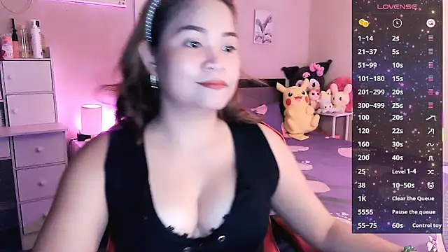 yenyen  online show from May 22, 2026, 1:06 pm
