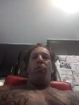 trucker1979 online show from November 10, 2025, 6:40 pm