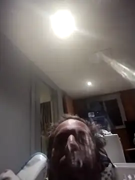 trucker1979 online show from November 12, 2025, 10:15 am