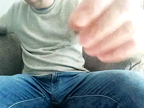 grzes19763 online show from March 11, 2026, 10:54 am