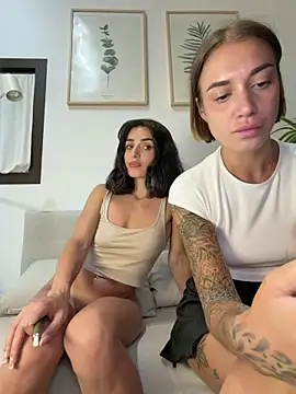 italianPassion online show from April 18, 2026, 2:04 am