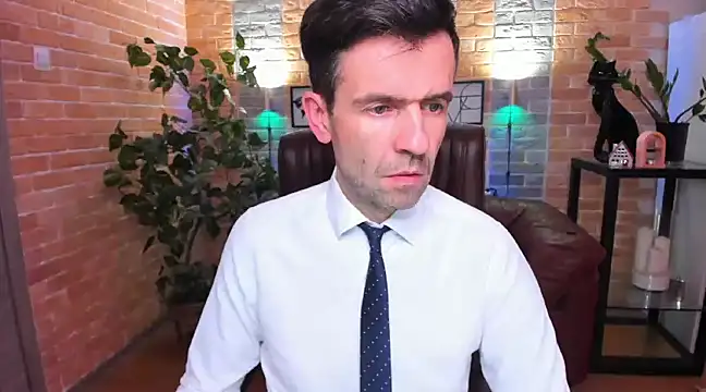 SteveTiger online show from January 23, 2025, 2:17 pm