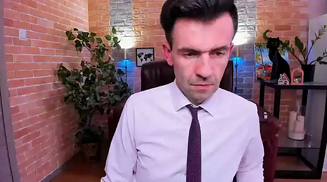 SteveTiger online show from February 24, 2025, 2:04 pm