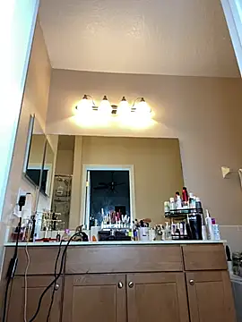 Snapshot of PhotoBabe chatting on February 10, 2025, 12:19 am PhotoBabe online show from February 10, 2025, 12:19 am