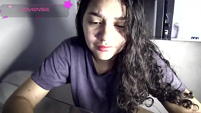 blerstefan1 online show from January 25, 2025, 12:58 pm