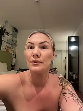 NastyMilf  online show from February 2, 2026, 6:17 pm