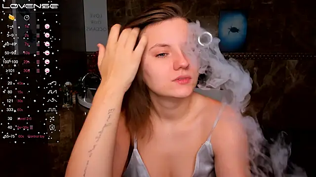 MelindaTin online show from December 11, 2024, 1:47 am