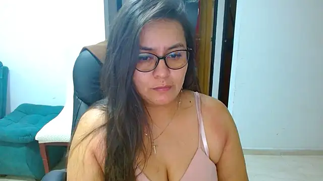 Snapshot of Ixchel_Anaid chatting on May 24, 2026, 12:37 am Ixchel Anaid online show from May 24, 2026, 12:37 am