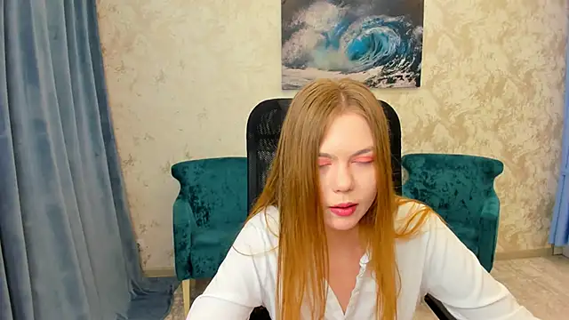 Snapshot of Strawberrye chatting on January 27, 2025, 4:09 am Strawberrye online show from January 27, 2025, 4:09 am