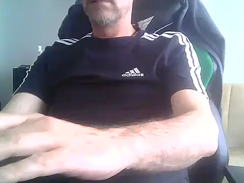 Snapshot of boran34 chatting on May 31, 2026, 10:11 am boran34 online show from May 31, 2026, 10:11 am