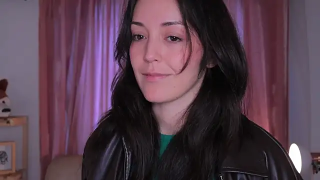 molly marmalade  online show from October 8, 2025, 3:53 pm