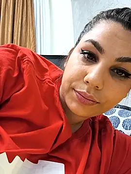 Emma Muller32 online show from October 3, 2025, 1:24 am