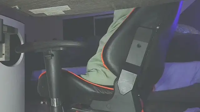 Dick and muscles online show from March 13, 2025, 6:16 am