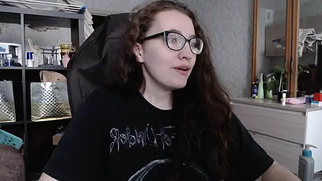 AnKey Rayah online show from December 4, 2024, 7:17 am